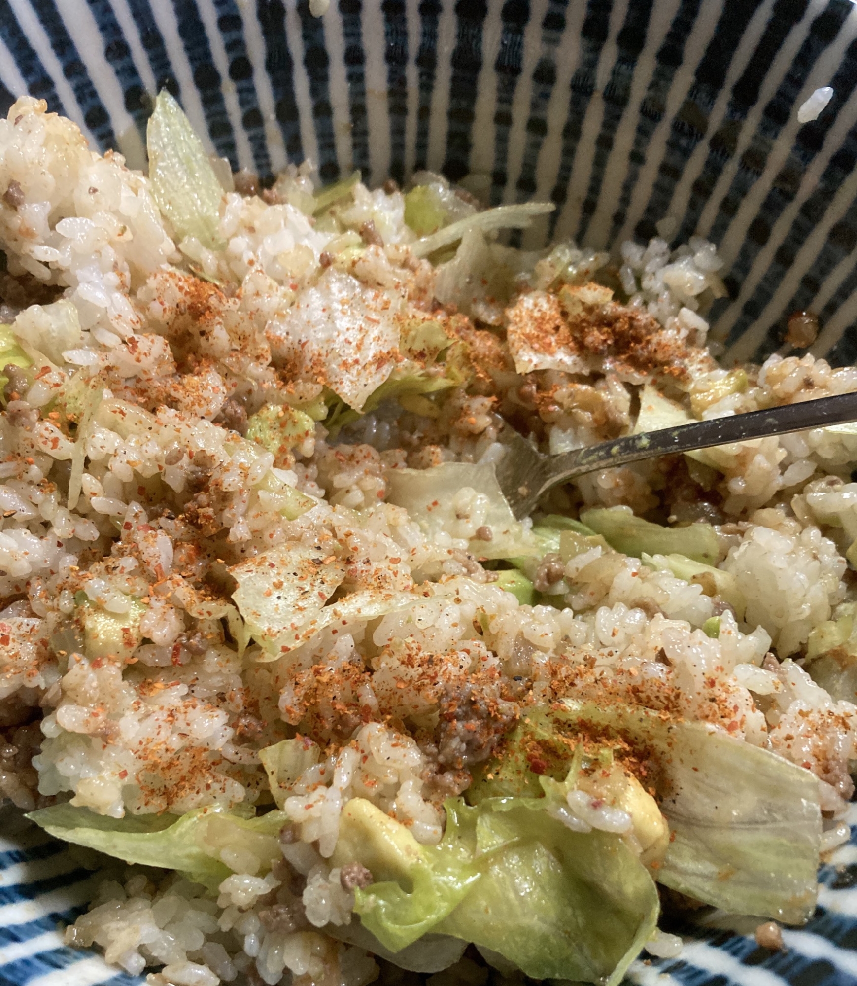 七味とアボカドレタスご飯 レシピ 作り方 By おきぬ 楽天レシピ