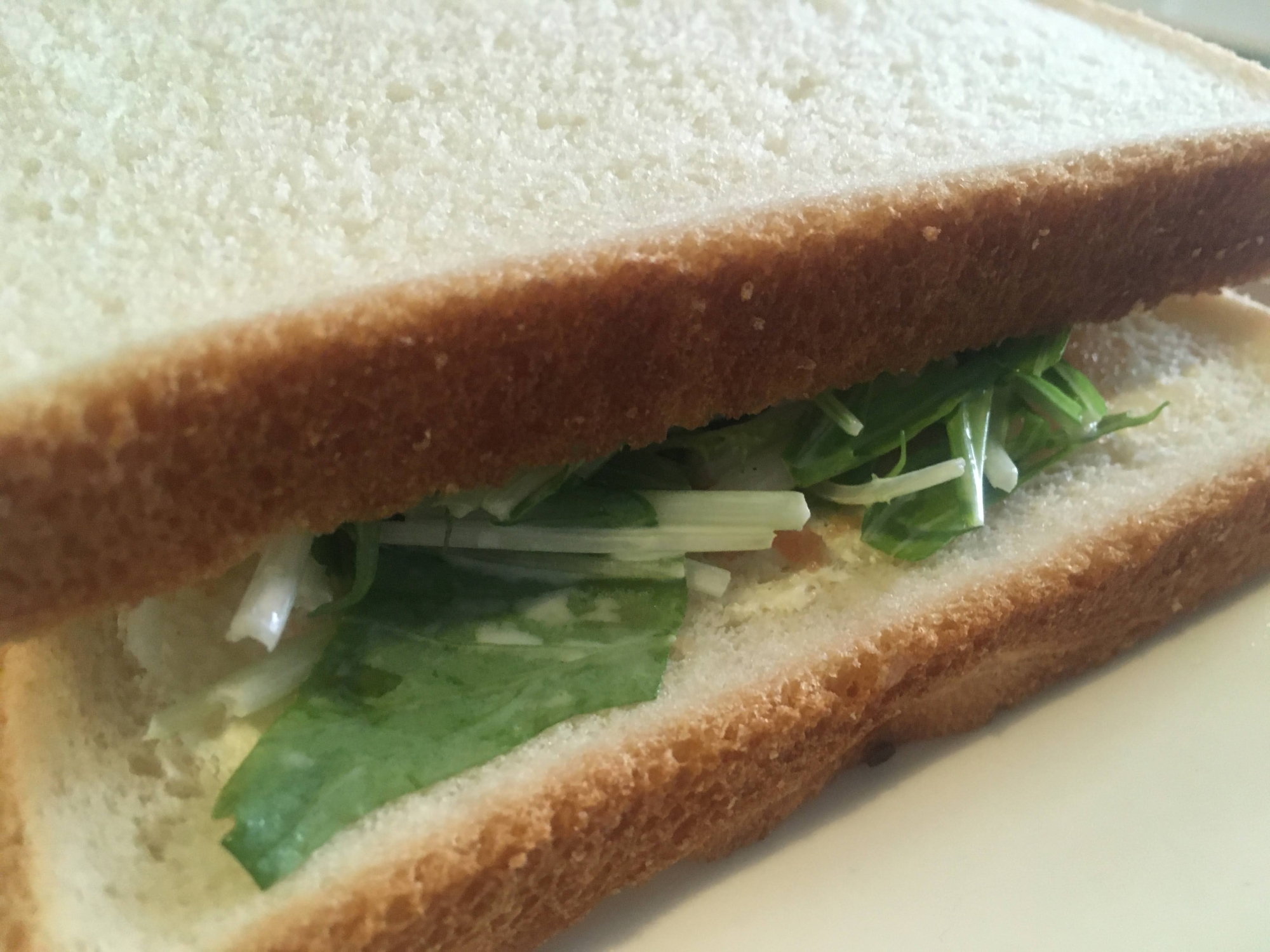 水菜とたらこのサンドイッチ