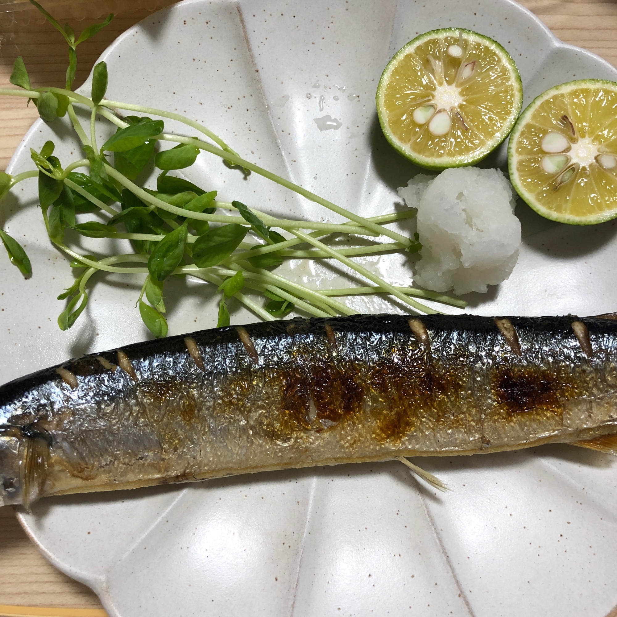 魚焼きグリルで簡単〜さんまの塩焼き〜