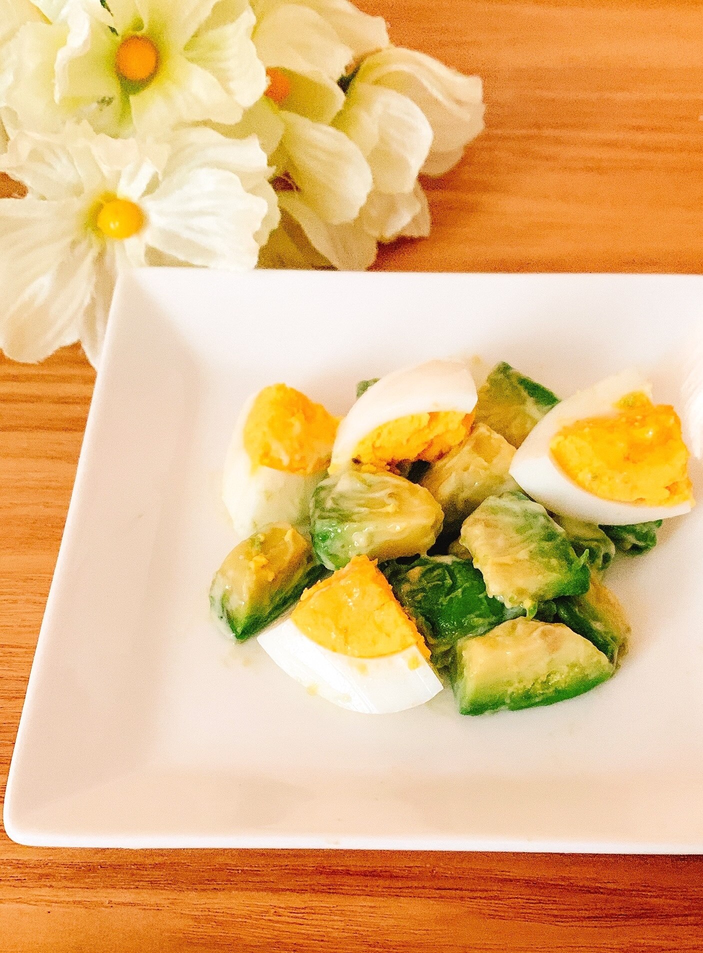 ケトアボカド卵サラダのレシピ