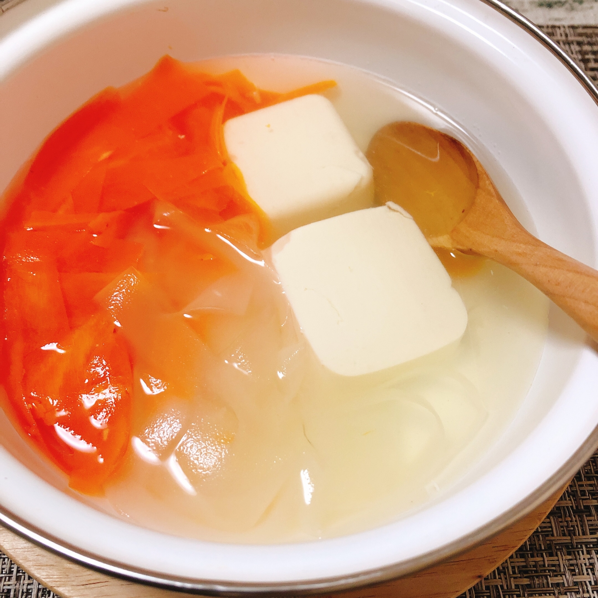 鶏の出汁湯豆腐＆ベジヌードル