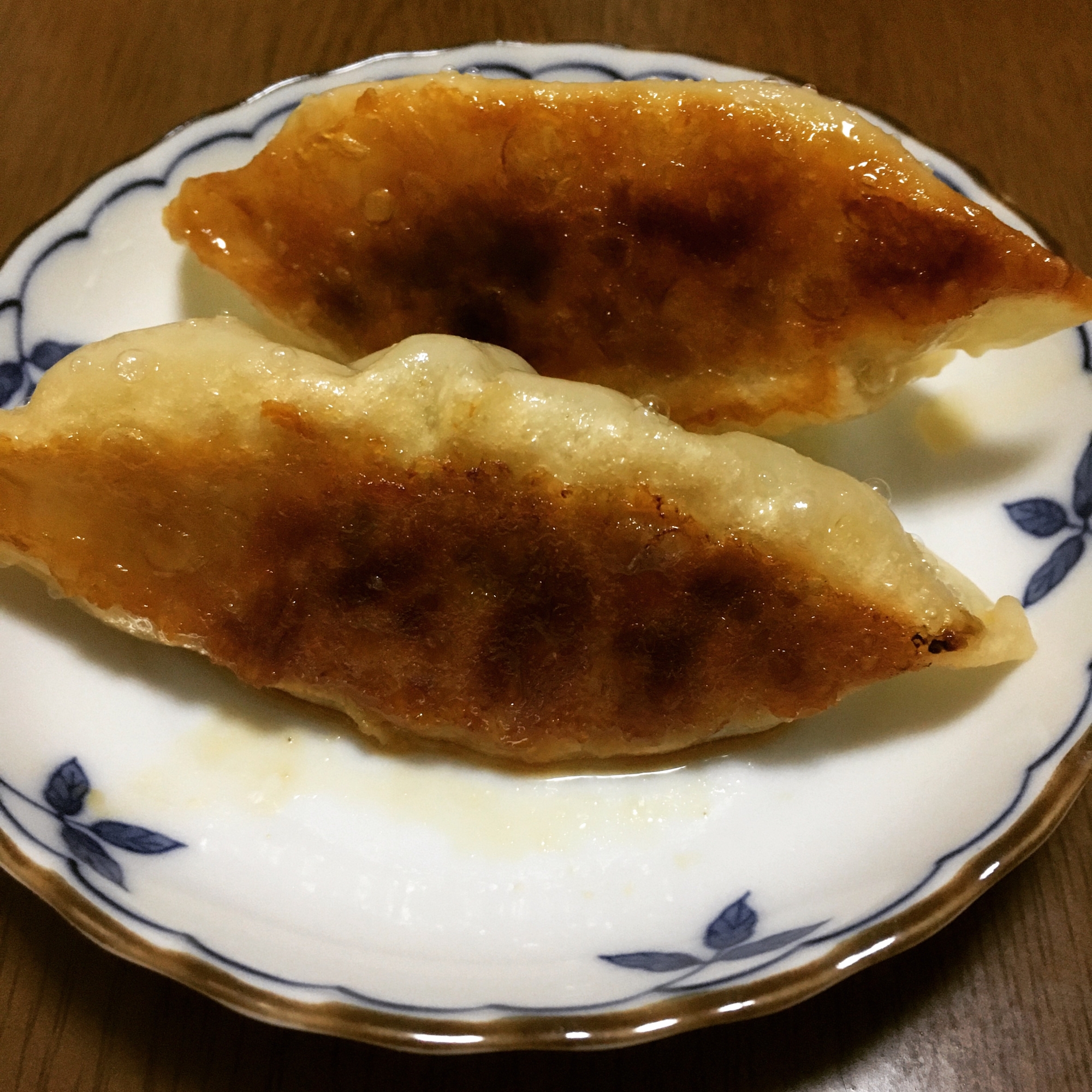 実家の味　ごま油香る焼き餃子