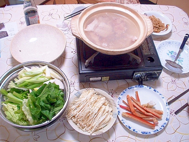 鯛のアラで水炊き野菜鍋