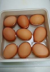 簡単 ゆで玉子の殻のむきかた V レシピ 作り方 By Moe 01 楽天レシピ 簡単 ゆで玉子の殻のむきかた V レシピ 作り方 By Moe 01 楽天レシピ