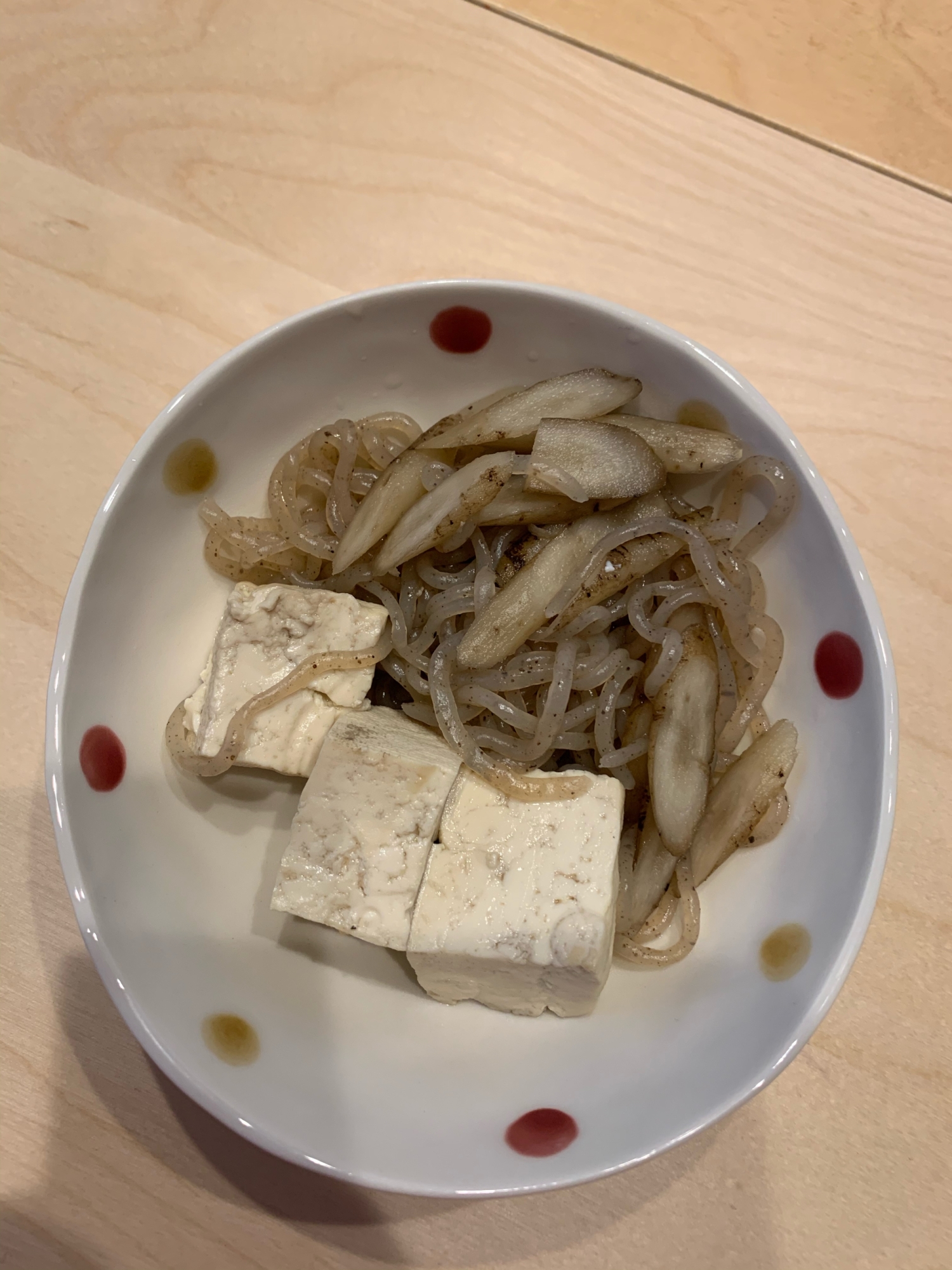 豆腐とゴボウの煮物