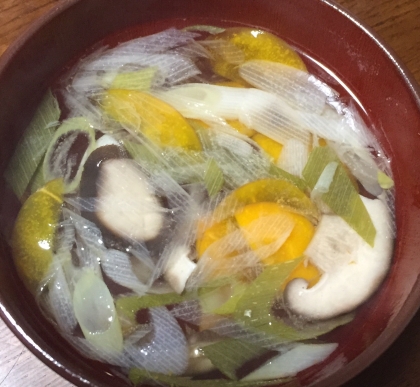 椎茸とにんじんの和風スープ