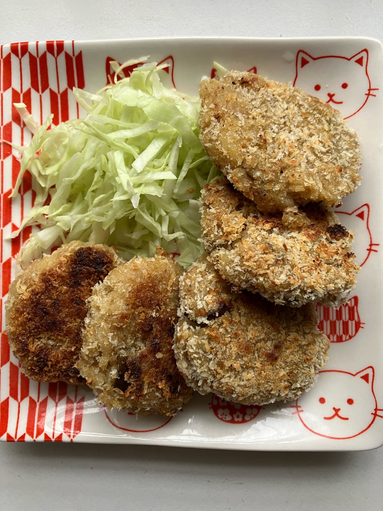 残ったカレーで焼きコロッケ