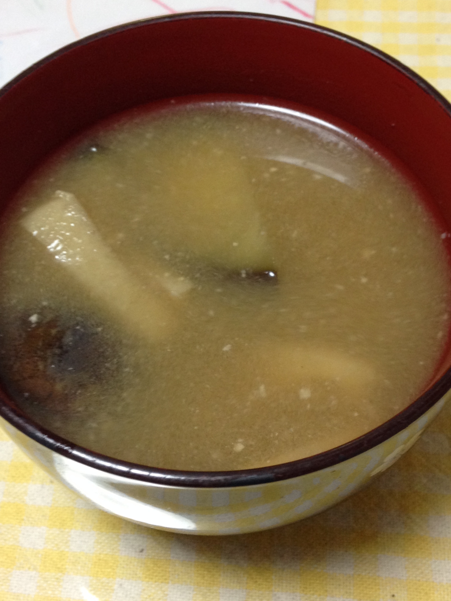 油揚げとナスのお味噌汁