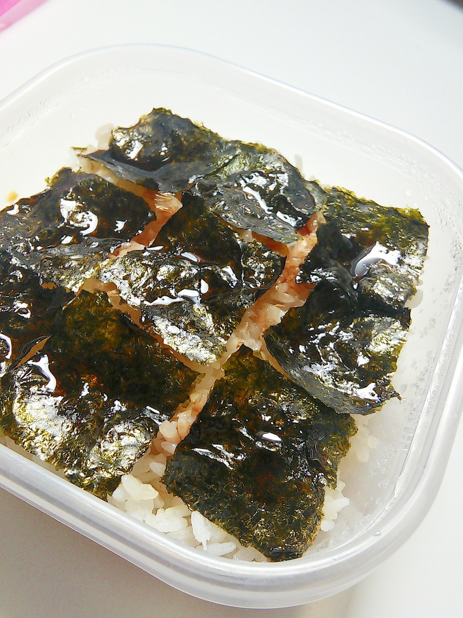 ごま油が香る★おかかしょうゆの海苔ご飯