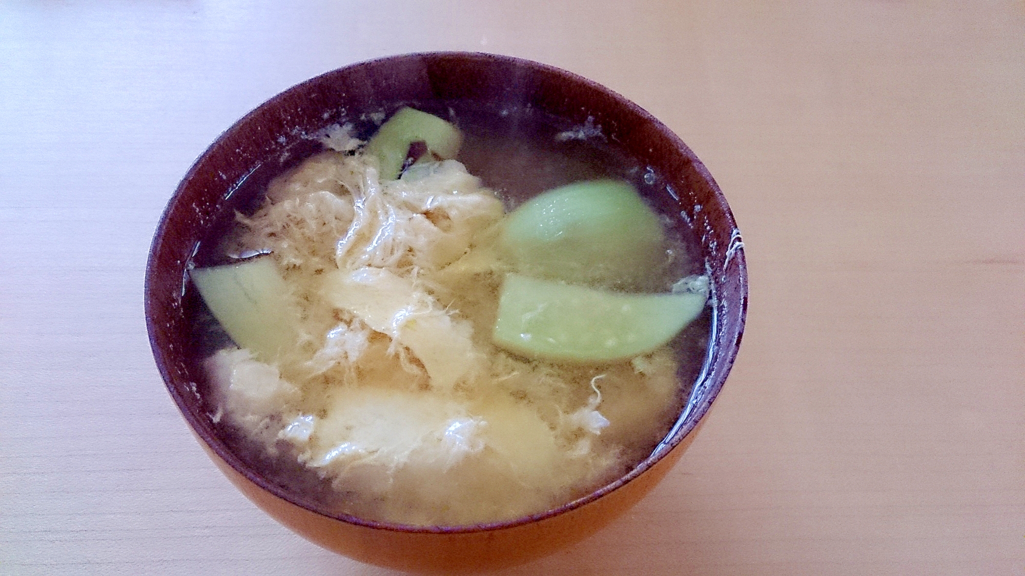 祖母直伝~なすと卵のお味噌汁~