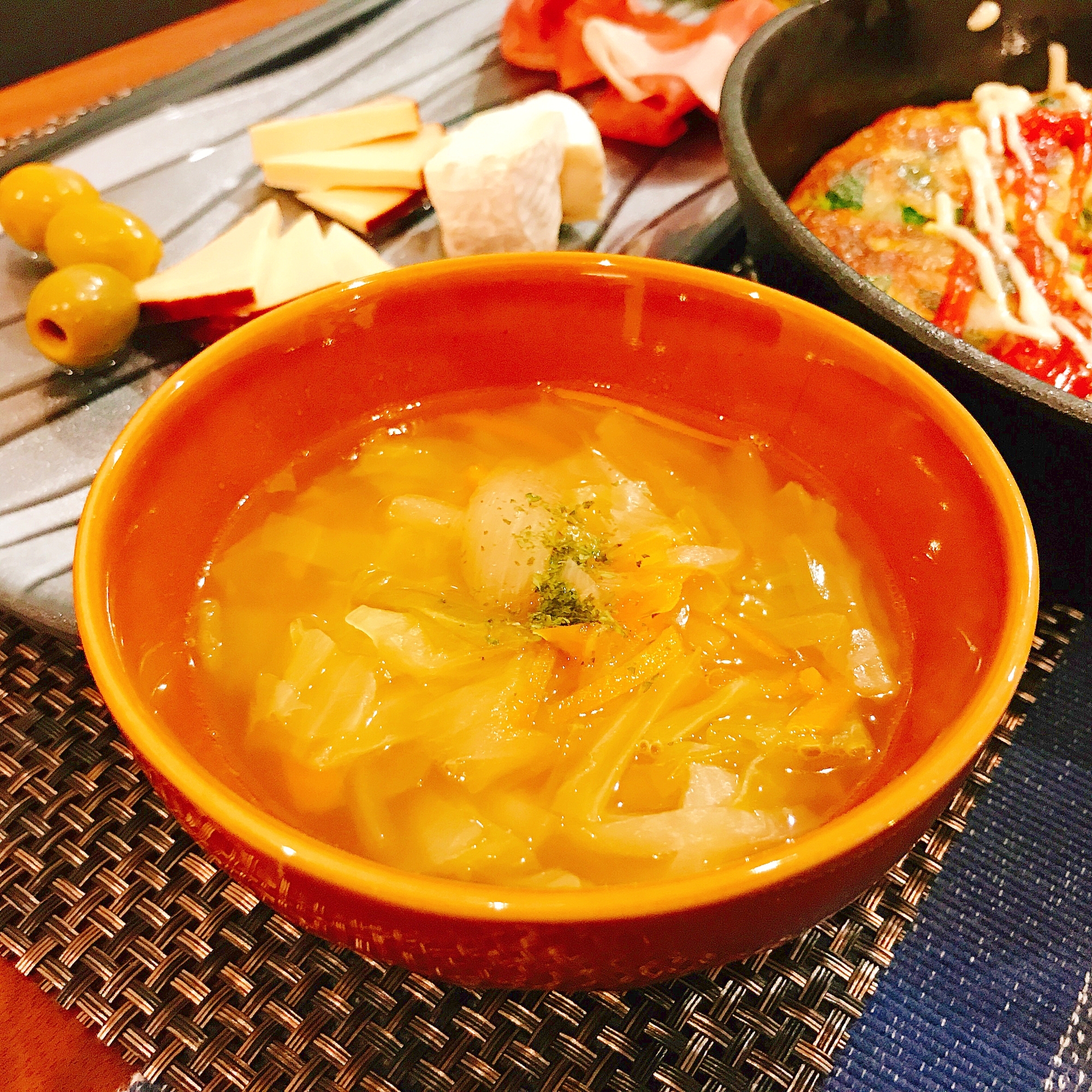 キャベツと人参☆生姜スープ