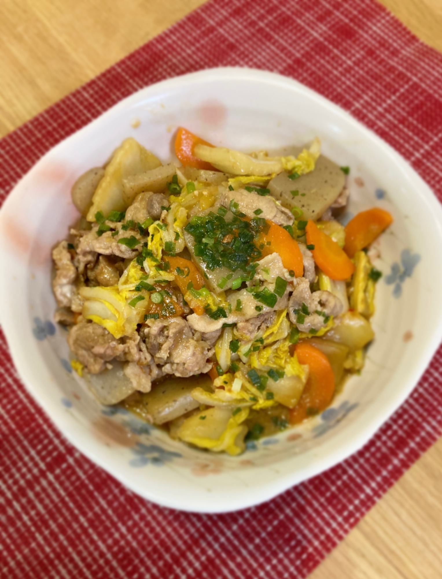 味付け簡単☆白菜と豚バラ肉のオイマヨ炒め❣️