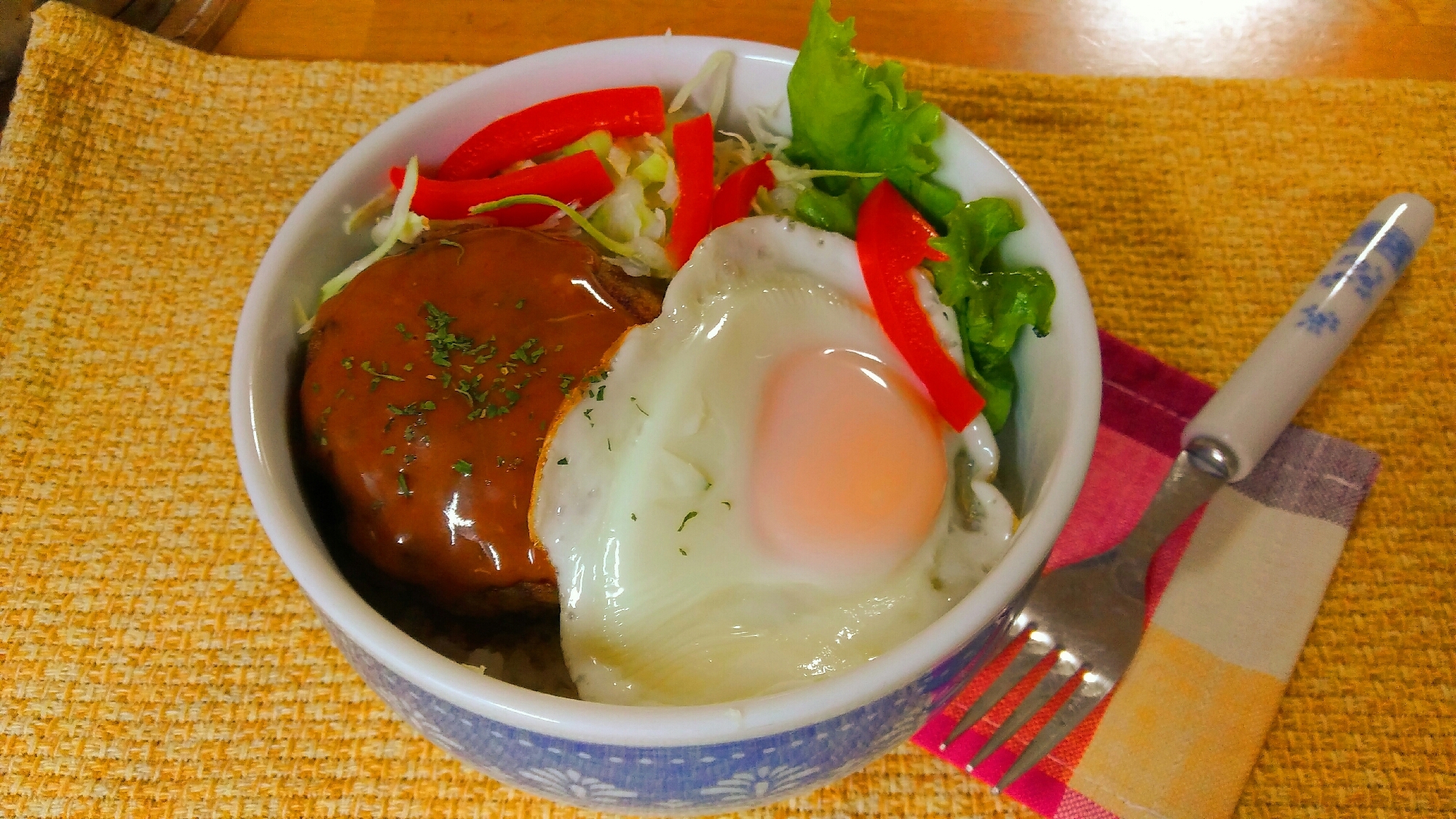 ロコモコ丼