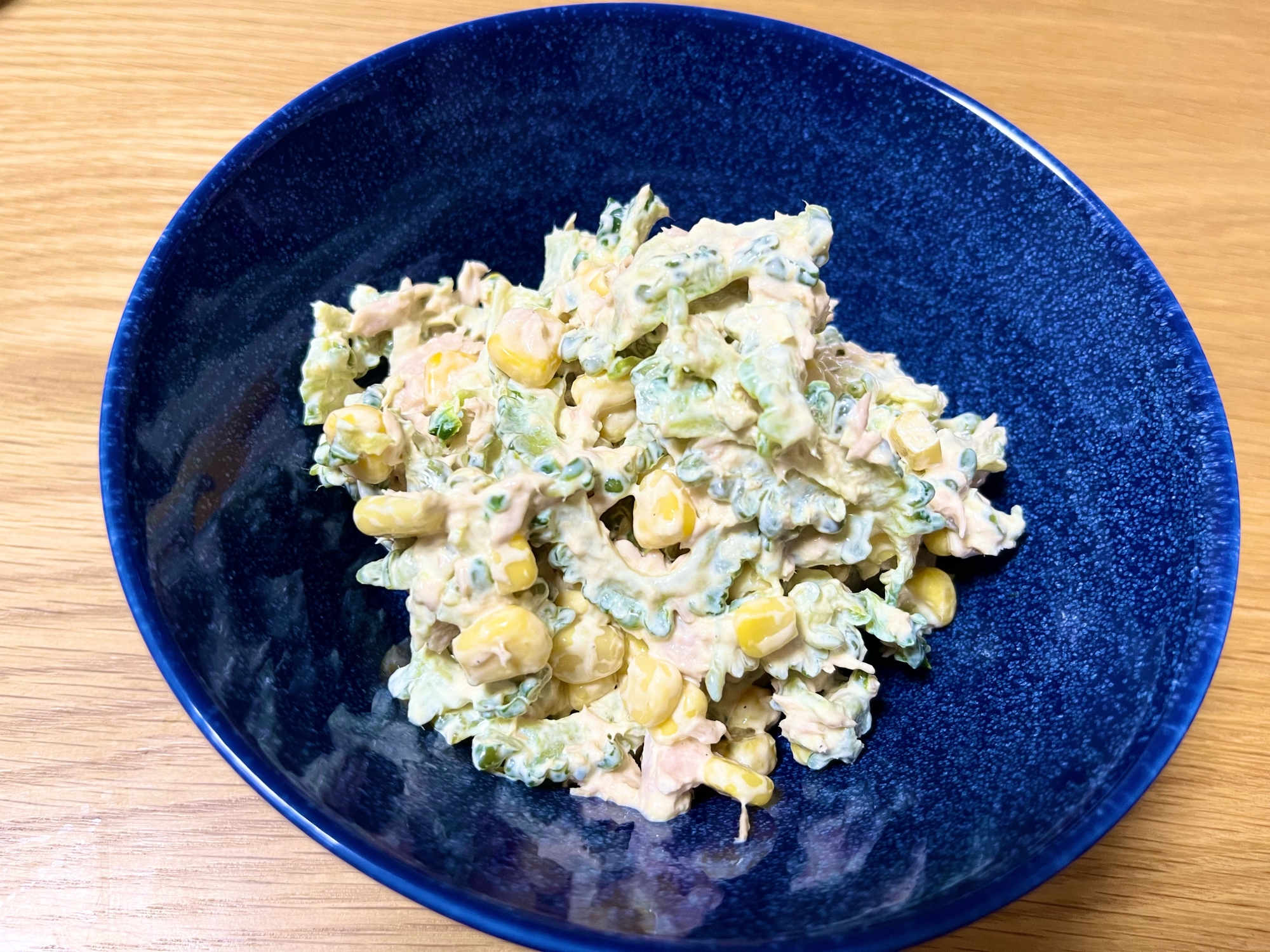 夏にぴったり!苦味を抑えたゴーヤサラダ