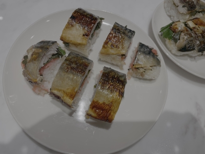 焼きさば寿司です☆こんがり焼いて美味しく食べ易く♪