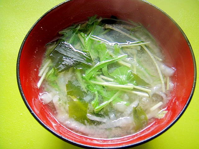 大根とわかめ水菜の味噌汁
