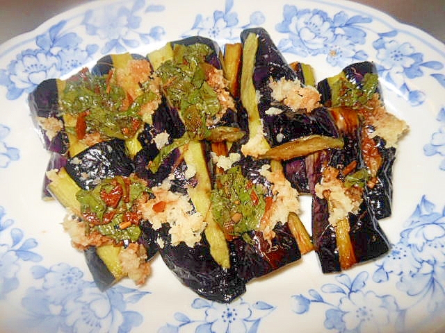 生姜たっぷり~大葉・にんにく醤油で長茄子の素揚げ