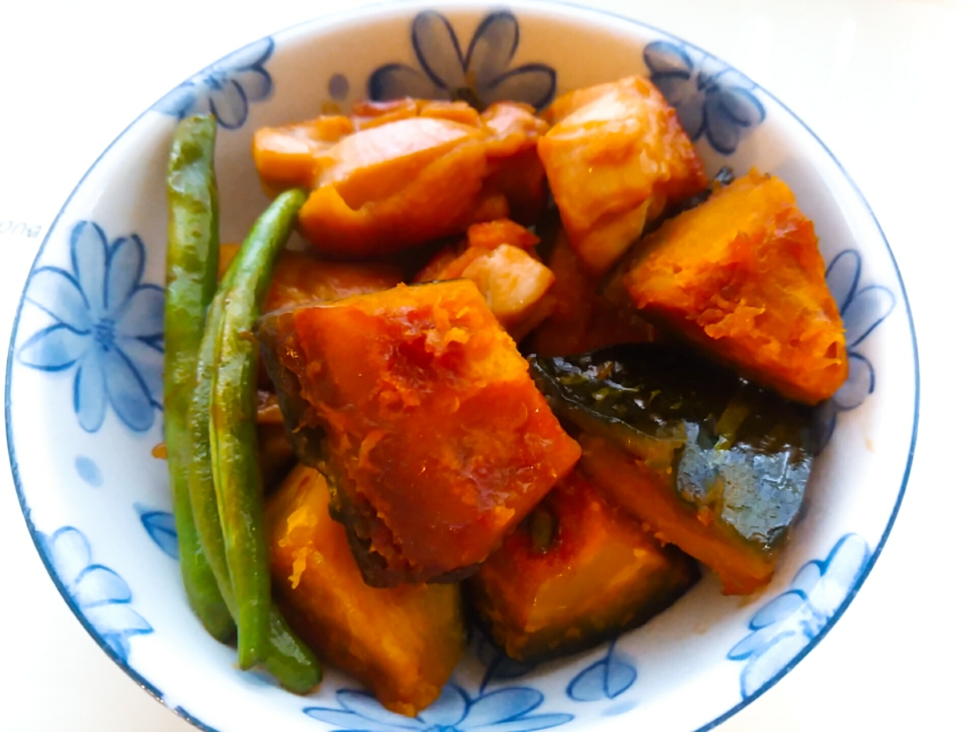 南瓜と鶏もも肉とインゲン豆の照り焼き