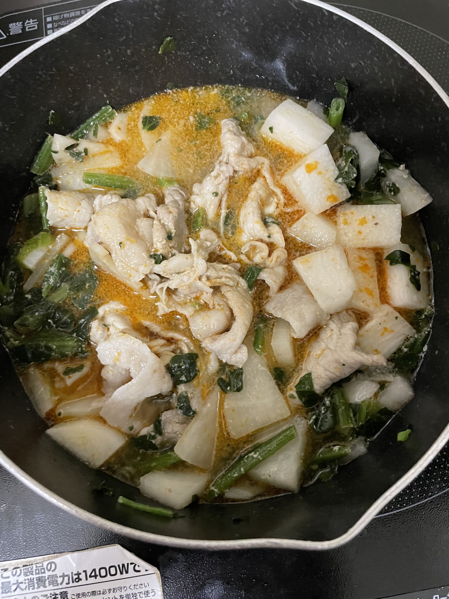豚肉と山芋の辛味噌スープ