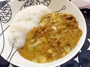 野菜の水分で甘味たっぷりひき肉カレー