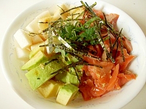 アボカド長芋スモークサーモン丼 レシピ 作り方 By ドキンちゃん0298 楽天レシピ