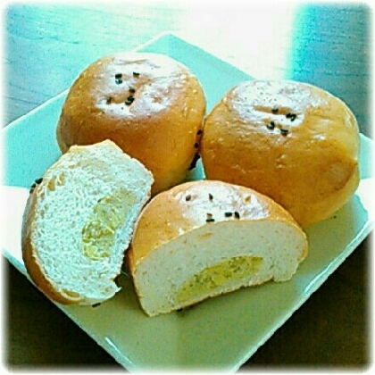 昨日写真を撮り忘れてしまいパンでm(__)m普通の薩摩芋で作りましたが単独で食べてもコクがあり子どもウケもよくとっても美味しかったです♡ご馳走さま(*^^*)