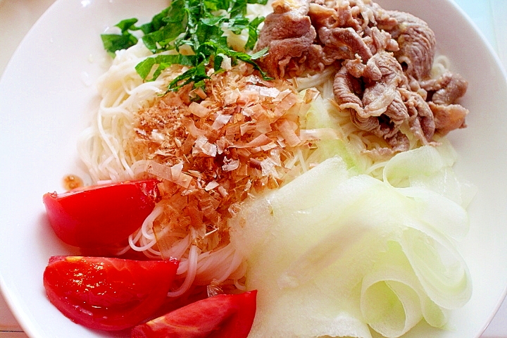 【簡単】ラム肉と加賀太キュウリのぶっかけ素麺