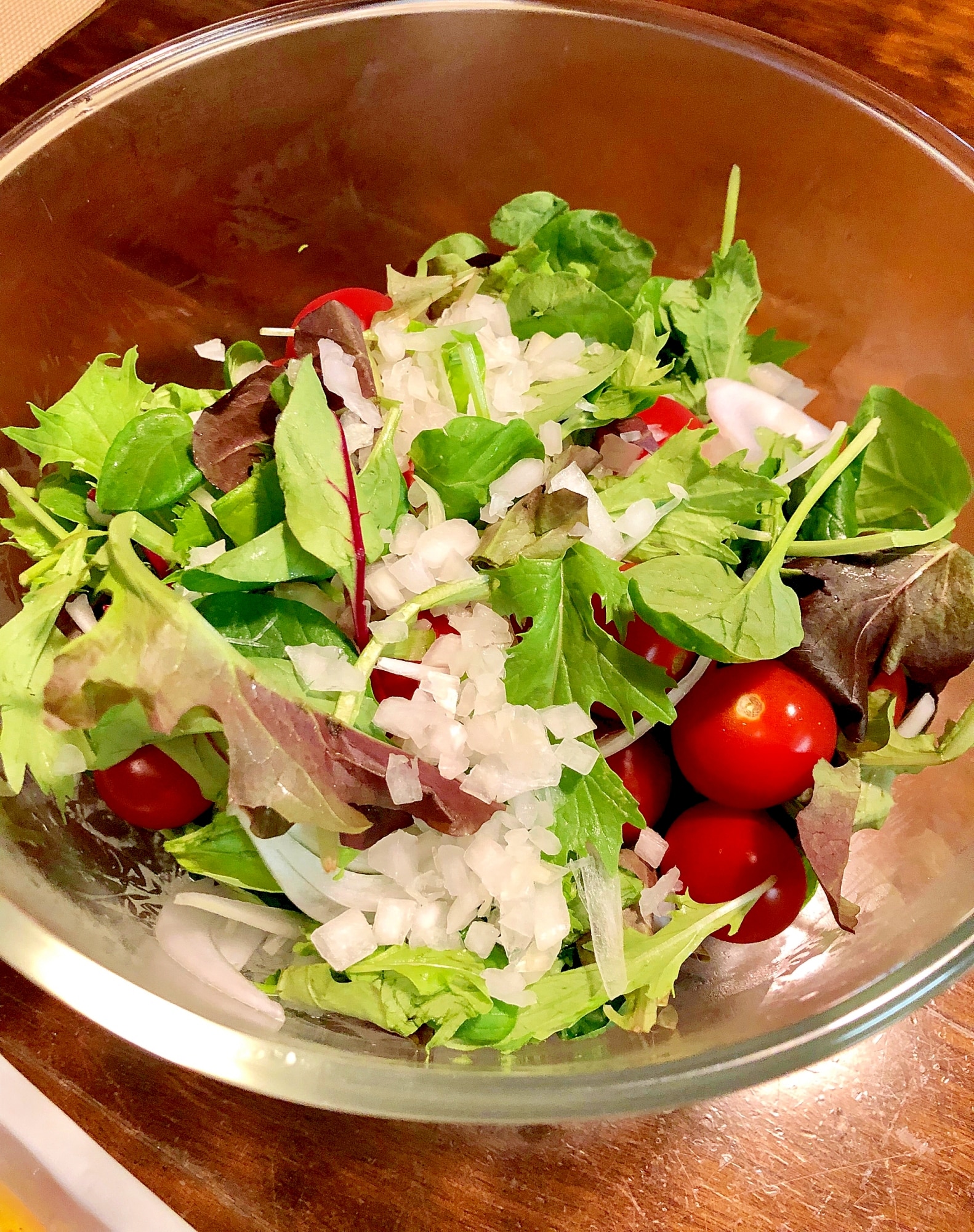 玉ねぎたっぷり☆ミックスサラダ レシピ・作り方 by きのこのみみ