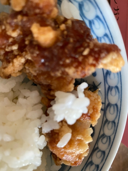 鶏モモ肉の唐揚げ