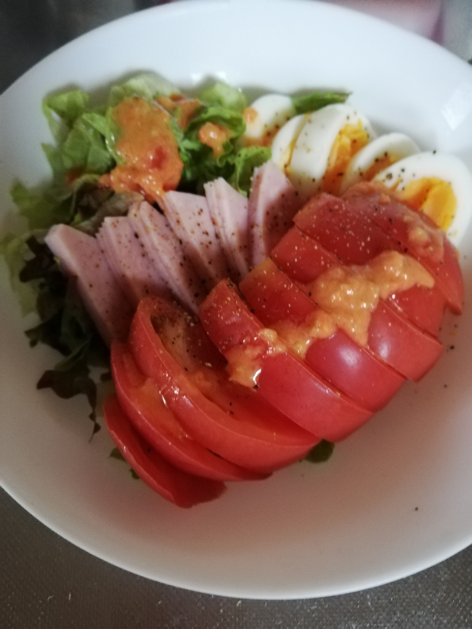 トマトドレッシングのトマト ハム サラダ