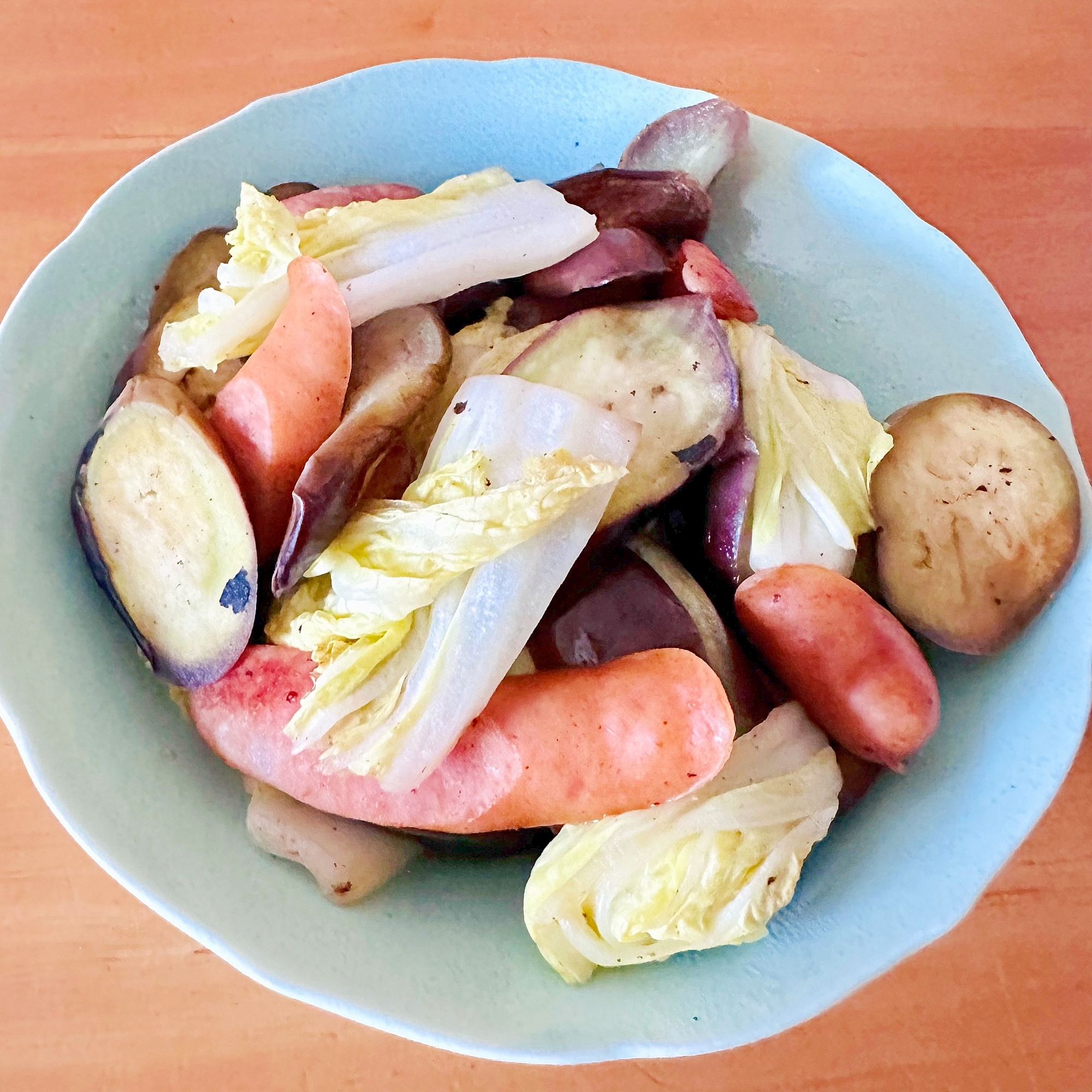 なすと白菜とウインナーの温サラダ‎܀ꕤ୭*