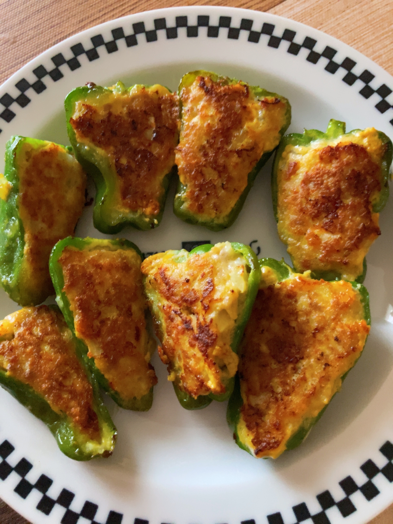 豚ひき肉でピーマンの肉詰め レシピ 作り方 By 桜 咲子 楽天レシピ 豚ひき肉でピーマンの肉詰め レシピ 作り方 By 桜 咲子 楽天レシピ