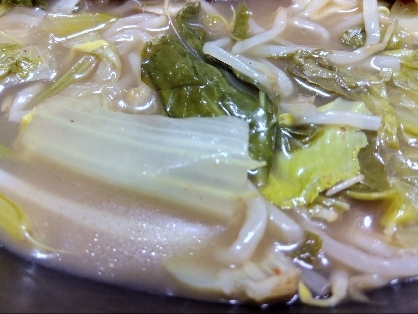 白菜と油揚げの味噌汁