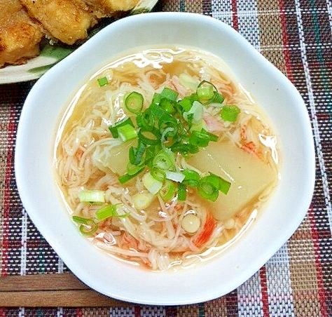 ホッとする♪大根とカニカマの白だし煮☆