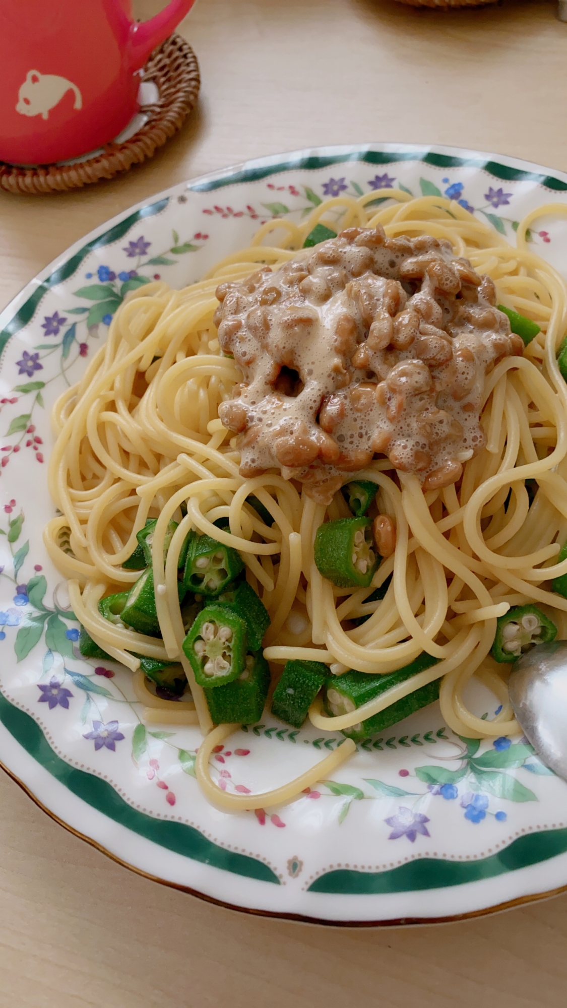 簡単ランチ！バター醤油ねばねばパスタ