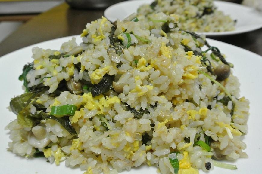 ツナと高菜のチャーハン