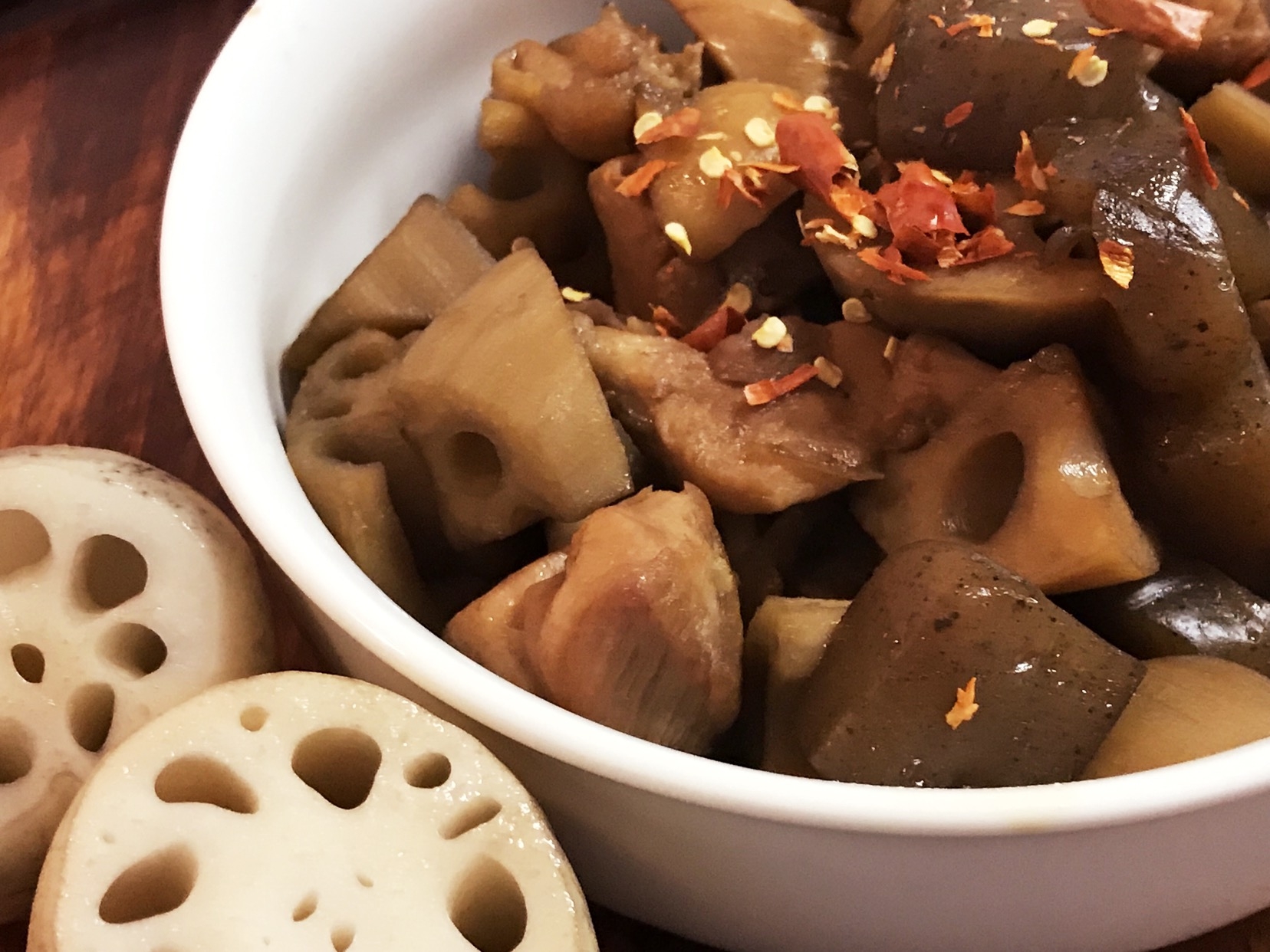 フライパンで！れんこんと鶏肉の煮物♡