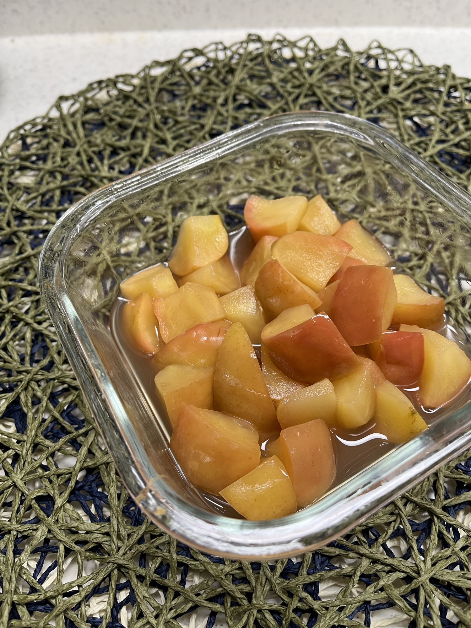 レンジで簡単♬りんごのコンポート