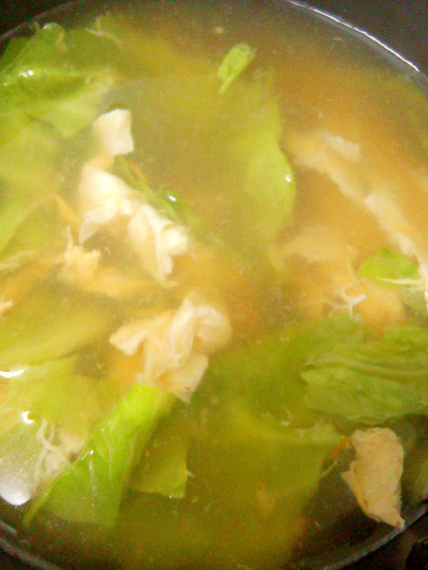 簡単☆キャベツとたまごのうま味ダブルだしスープ