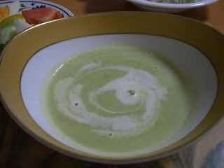 グリーンピースのポタージュスープ