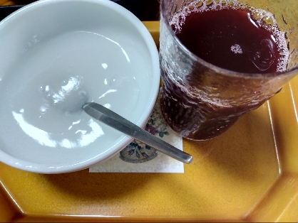 冷凍ミックスベリーの豆乳ジュース
