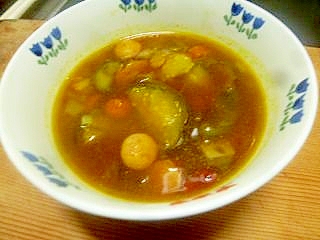 茄子とソーセージのカレー・スープ
