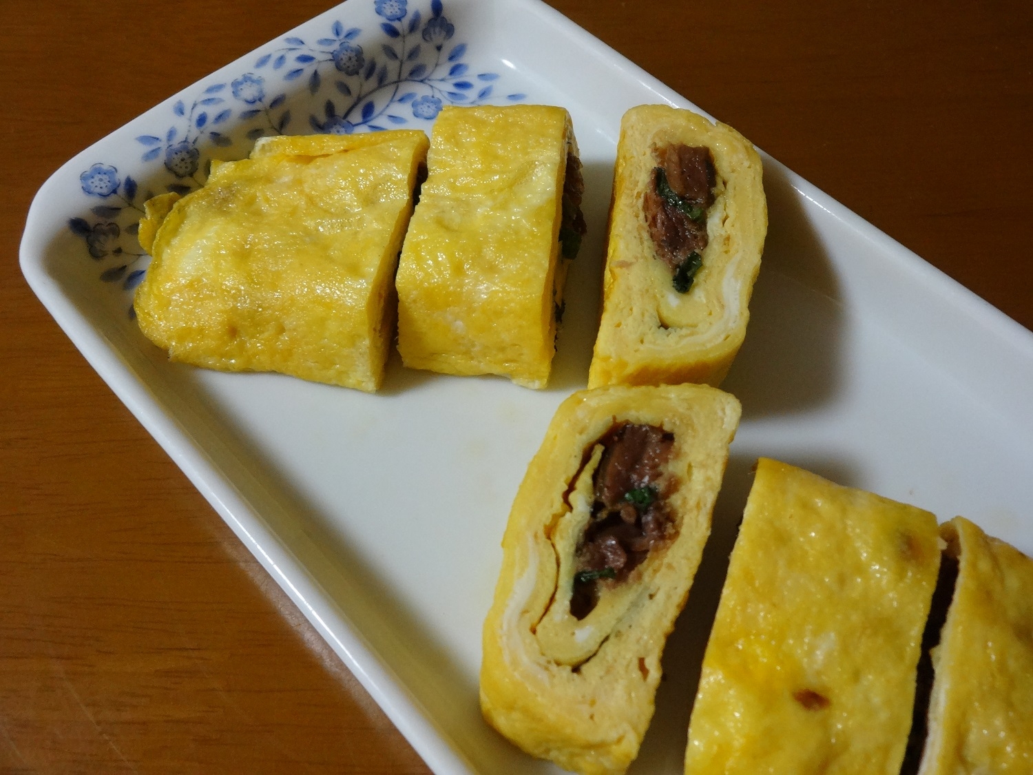 余った蒲焼きをリメイク！サンマの蒲焼きでう巻き風