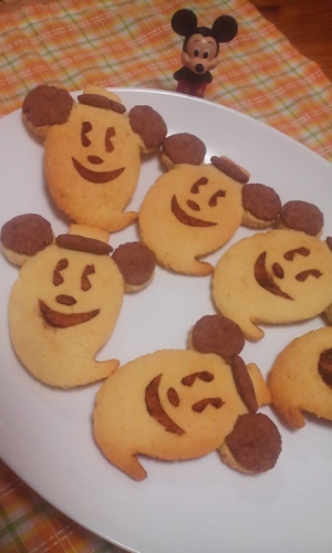 ハロウィンに おばけミッキークッキー レシピ 作り方 By Tekonani 楽天レシピ ハロウィンに おばけミッキークッキー レシピ 作り方 By Tekonani 楽天レシピ