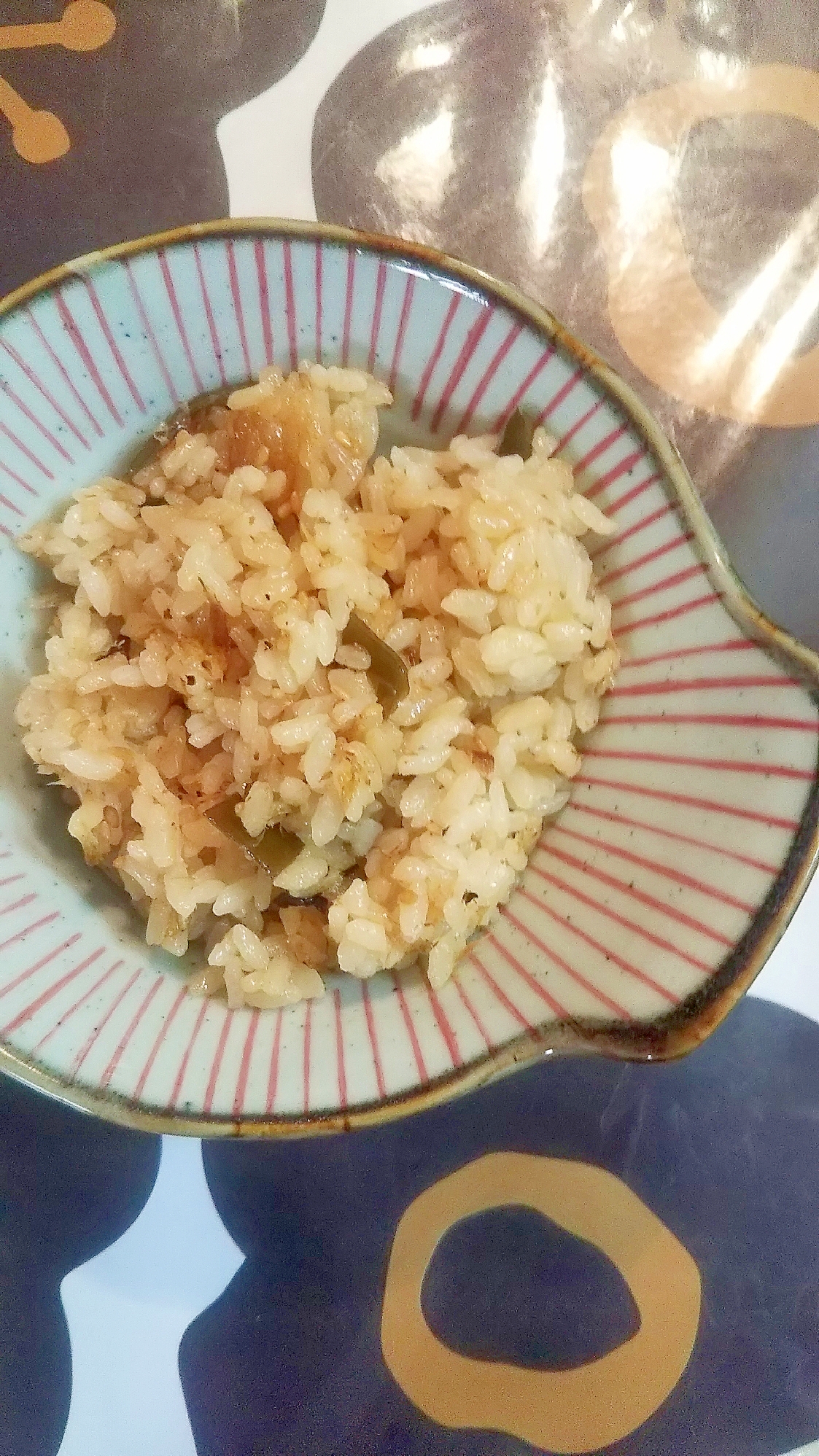 昆布と鰹節の炊き込みご飯 レシピ 作り方 By こざかなアーモンド 楽天レシピ