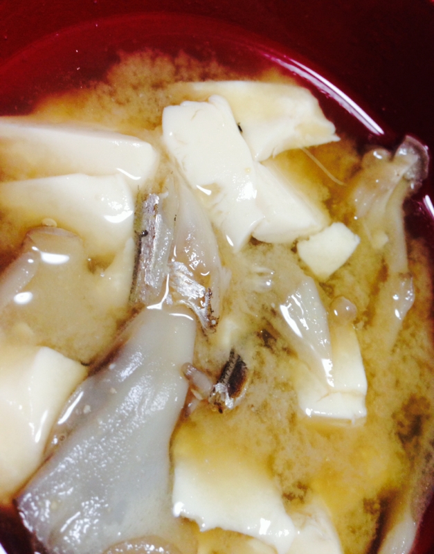 舞茸と豆腐の簡単味噌汁