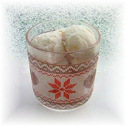 トリプルココナッツのスノーボール