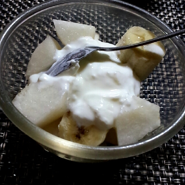バナナと梨とマシュマロ豆腐クリーム