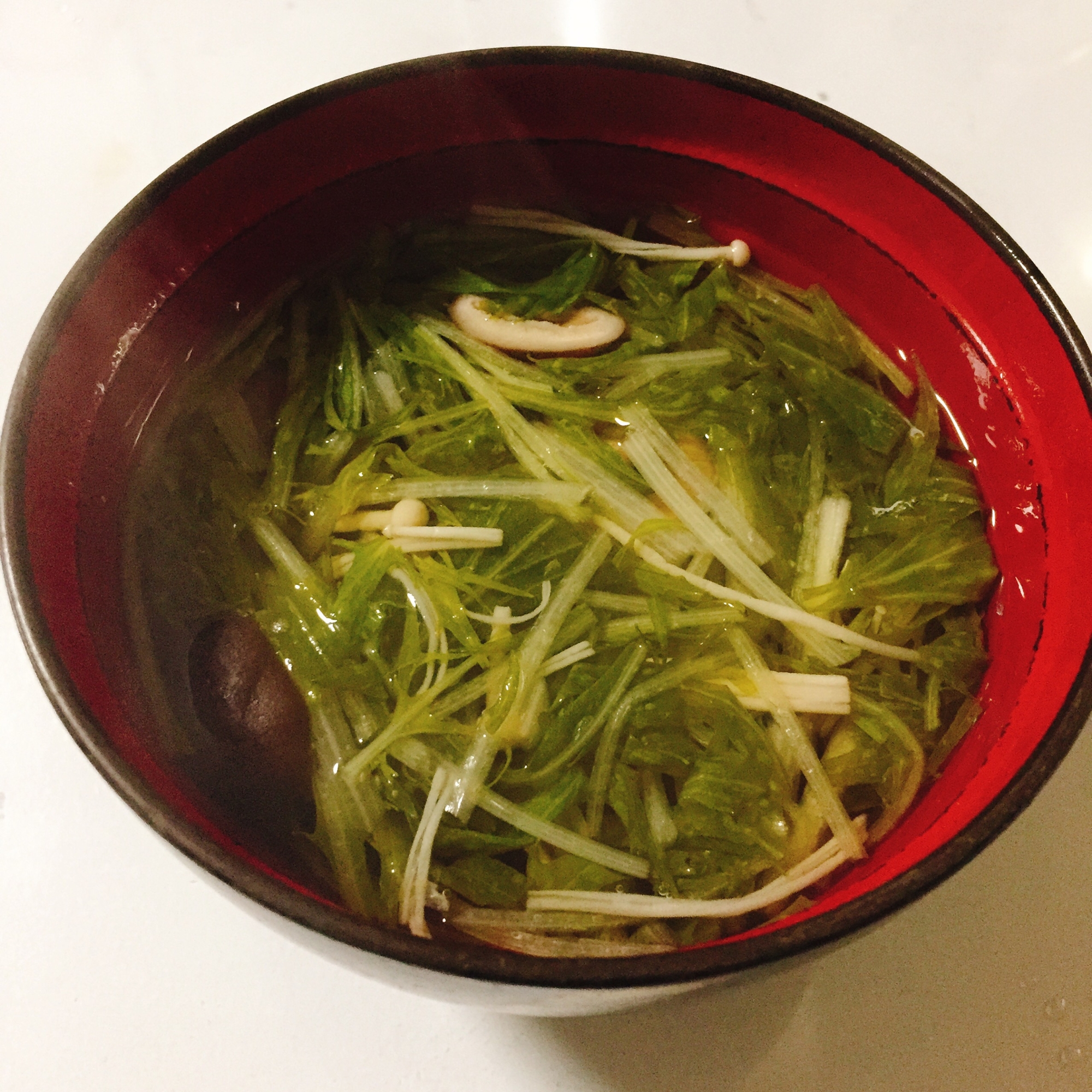 水菜と椎茸のお吸い物