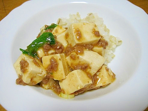 簡単！熱々　美味しいマーボ豆腐丼♪